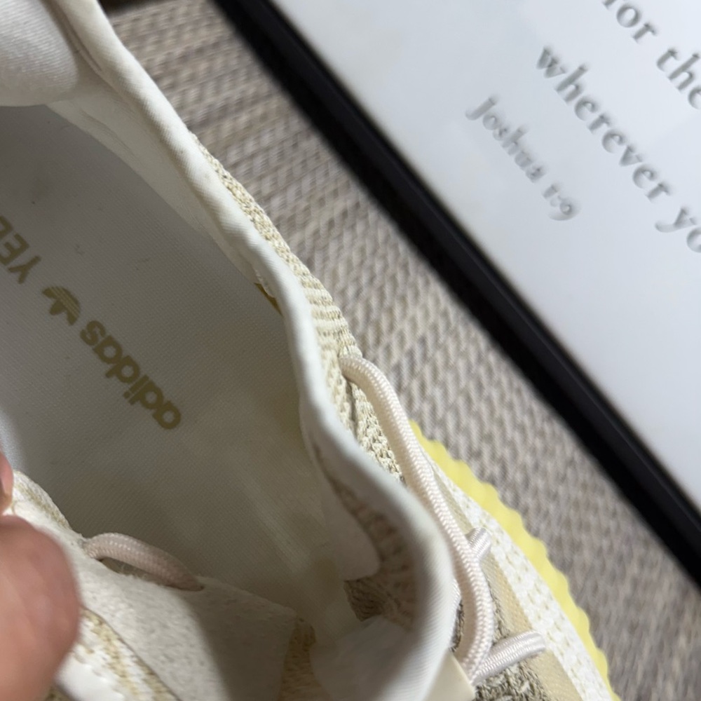 Adidas Yeezys Cream and Yellow Sneakers Men SZ 11.  Box9 - Picture 5 of 7